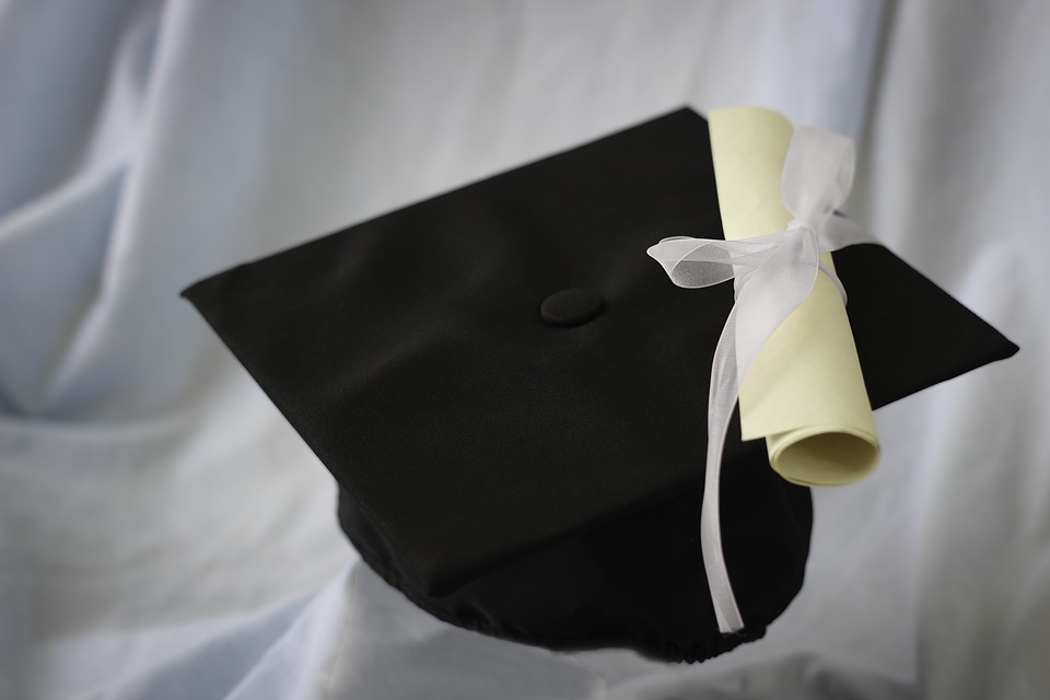 州立大学は安め！大学の種類別学費の相場
