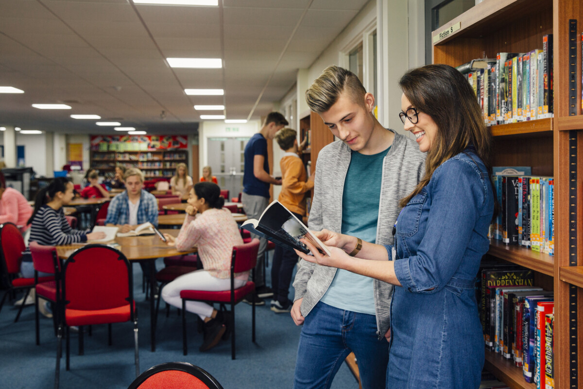 語学学校が多く、英語を学ぶのに最適な国